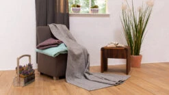 Baumwoll/Schurwoll-Plüschdecke "Metrico"