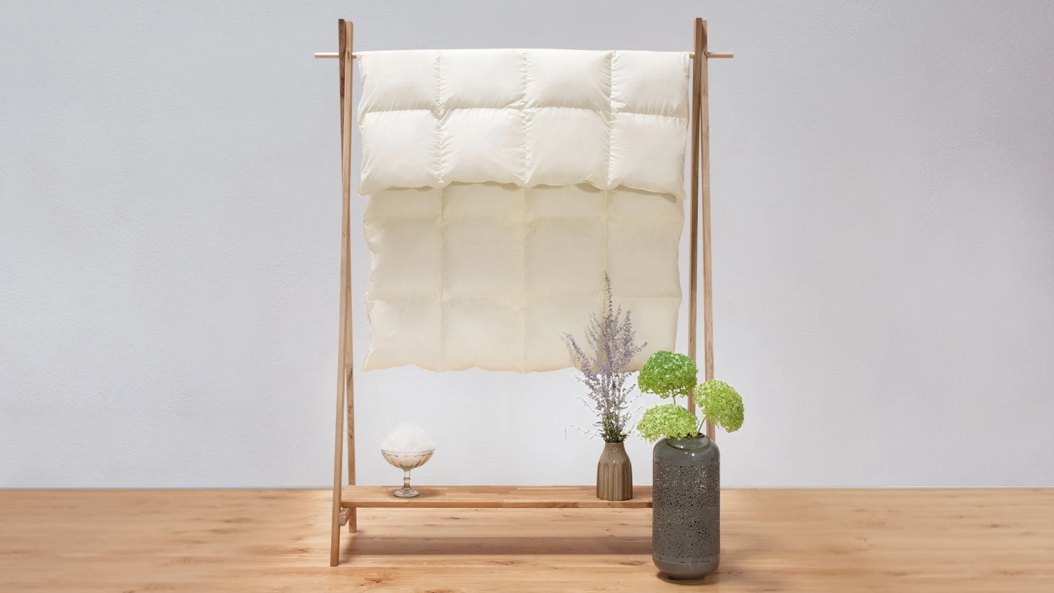 Daunen-Leicht-Bettdecke "Ansara"