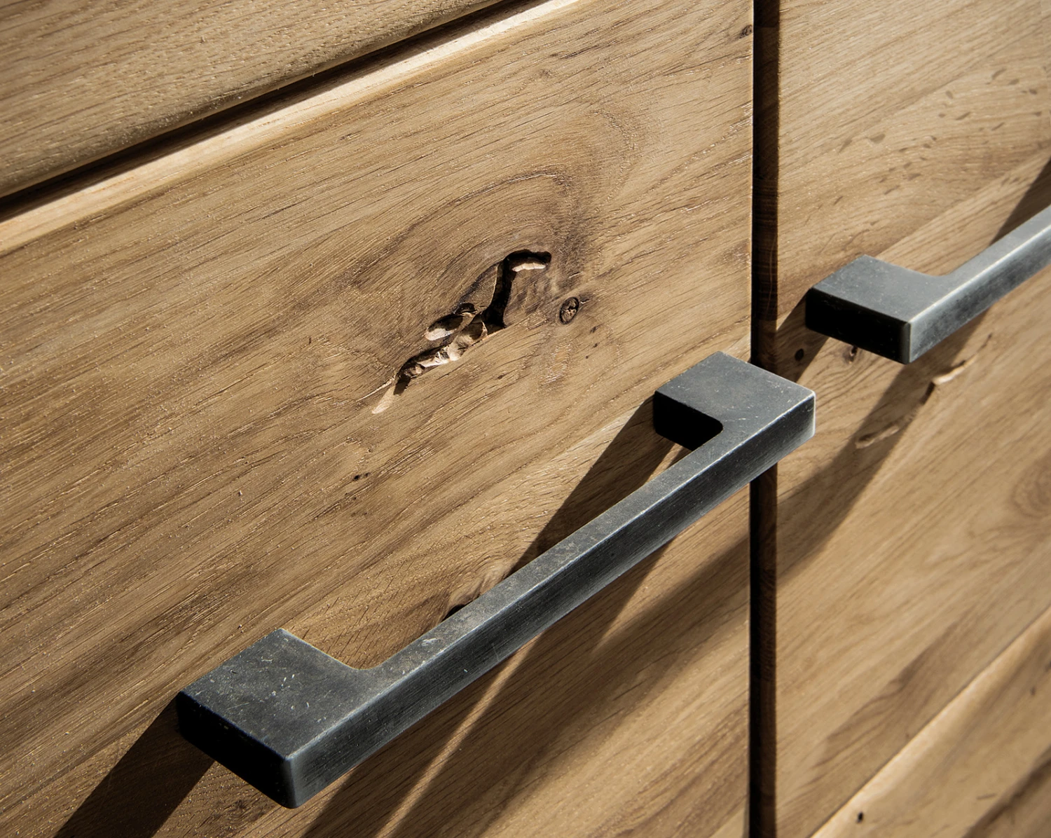 Drehtüren-Kleiderschrank "Golera" – Bild 2