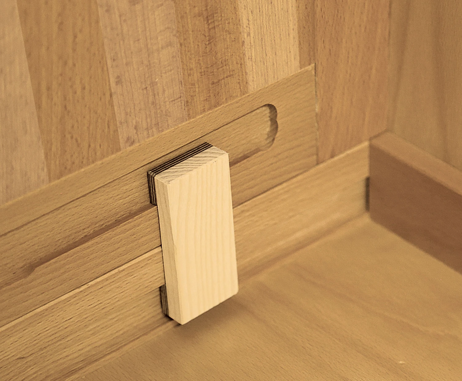 Drehtüren-Kleiderschrank "Ravenna" – Bild 5