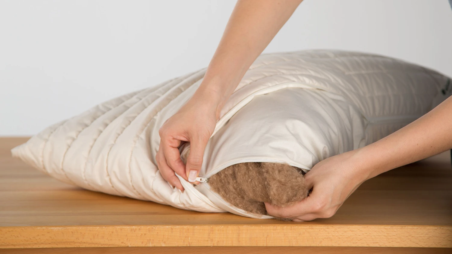 Kamelflaumhaar-Kopfkissen "Cammello" – Bild 4