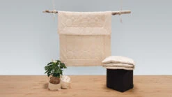 Kamelflaumhaar/Seide-Kombi-Bettdecke "Calida"