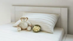 Latexflocken-Kinderkopfkissen "Hevea"