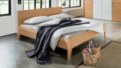 Massivholzbett "Venio"