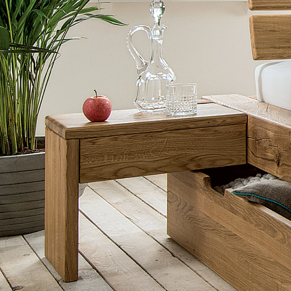 Nachttisch "Madea" – Bild 3