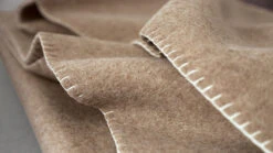 Schafschurwoll-Naturhaardecke "Remira"