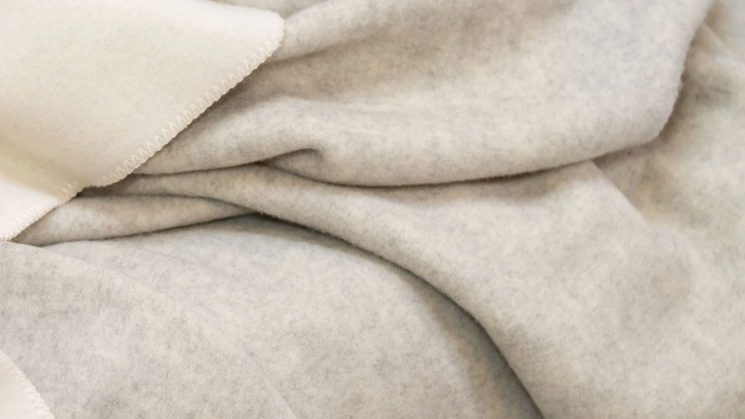 Schafschurwoll-Naturhaardecke "Selandia" – Bild 4