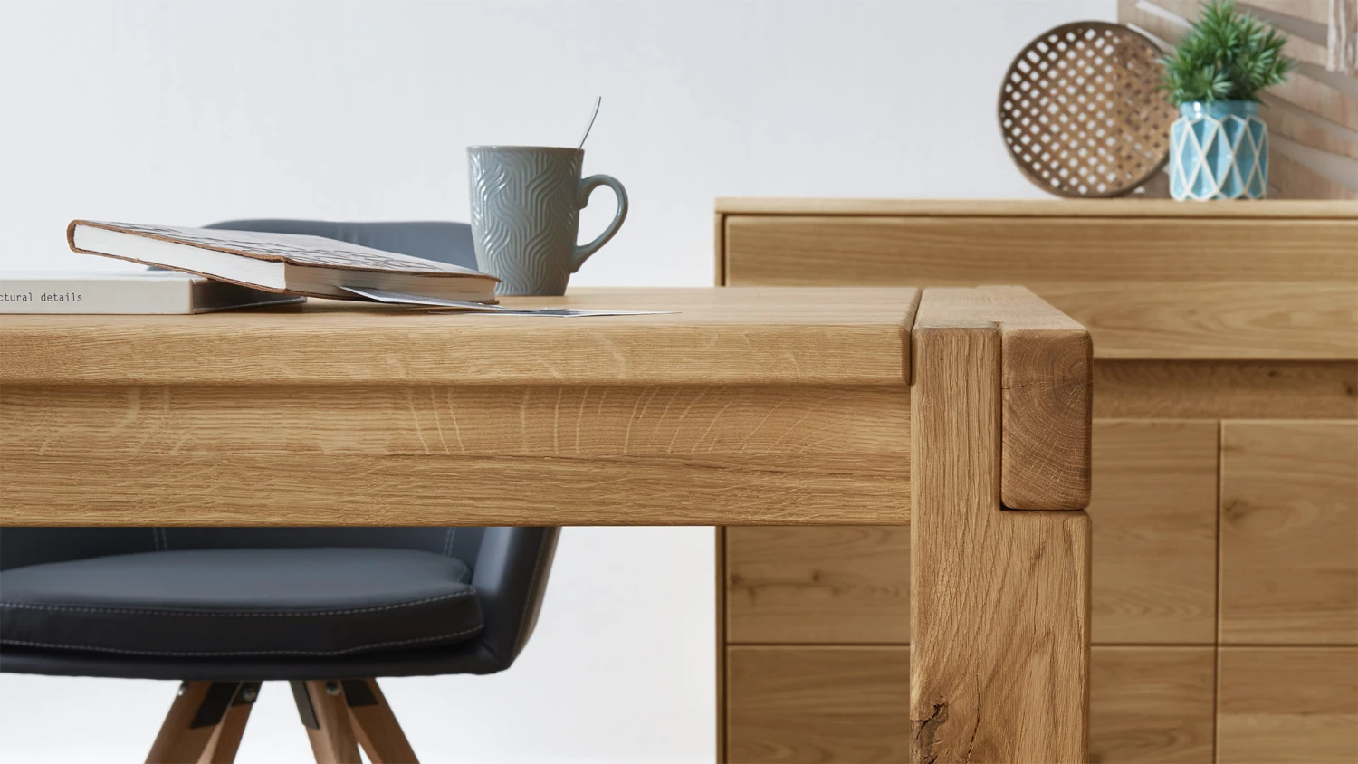 Tisch "Robero" – Bild 2