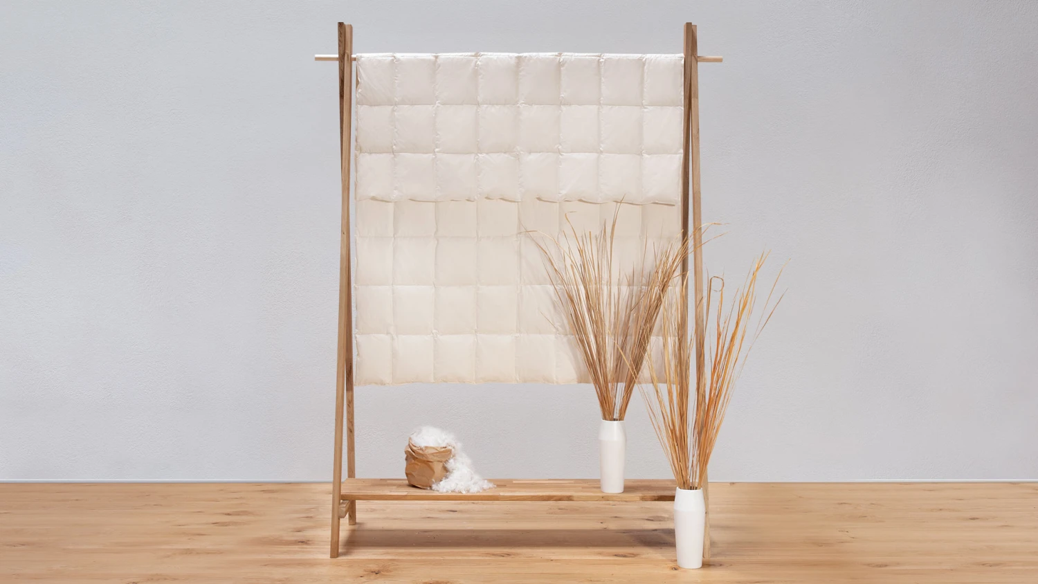 Daunen-Ultraleicht-Bettdecke "Ansara-Organic"