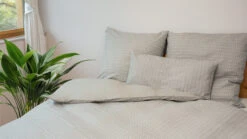 Jacquard-Wende-Bettwäsche "Rosella"