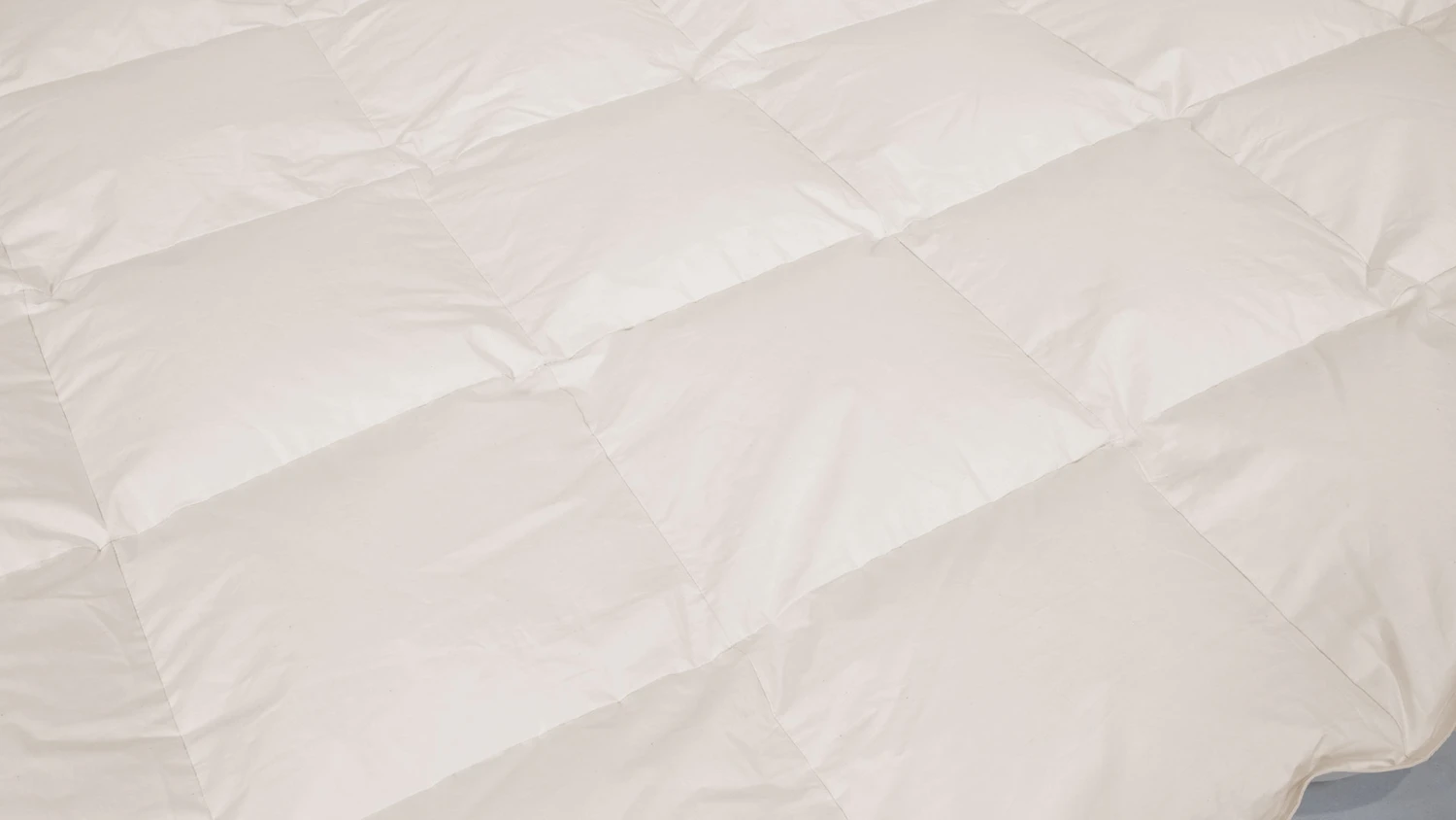 Daunen-Ganzjahres-Bettdecke "Ansara-Organic" – Bild 4