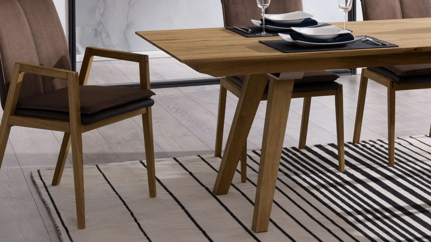 Tisch "Junta" – Bild 5